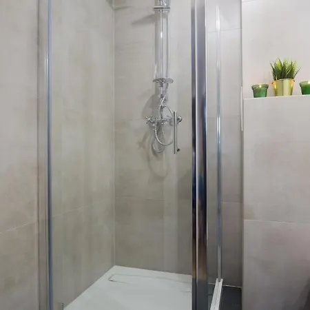 Roomsy Oliwska Apartmán